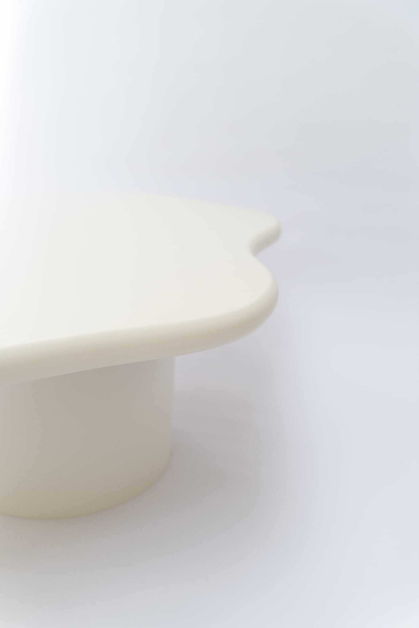 Minimalistyczny stolik kawowy object074
